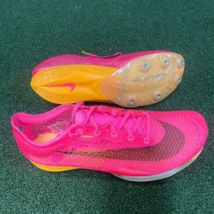 NIKE AIR ZOOM VICTORY